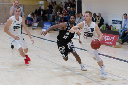 20171018-79ersH-1k5-q7-041