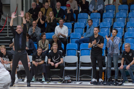 20171018-79ersH-1k5-q7-047