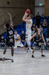 20171018-79ersH-1k5-q7-056