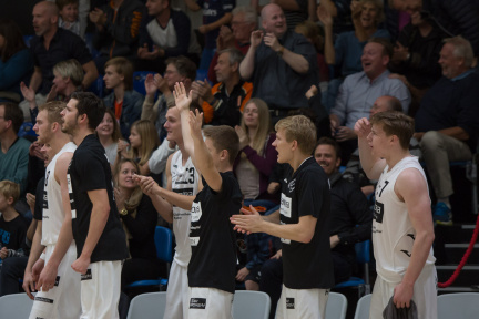 20171018-79ersH-1k5-q7-065