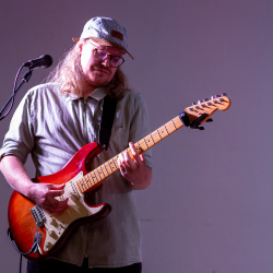 Kristian Bach Trio (4. mai 2025 - Brohuset / Klaverfabrikken)