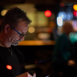 Copenhagen Guitar Duo feat. Matias Seibæk (26. oktober 2025 - Familiekoncert / Klaverfabrikken)